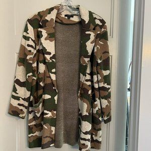 jcrew camo sweater blazer s EUC Sophie